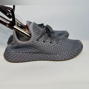 Adidas Deerupt Runner Gray Running Shoes Sneakers Mens Size 5 Woman’s Size  6.5